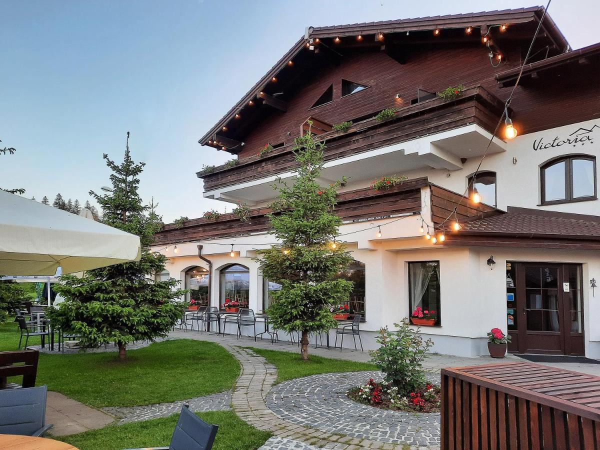 Pensiune & Restaurant Victoria Păltiniş Eksteriør billede